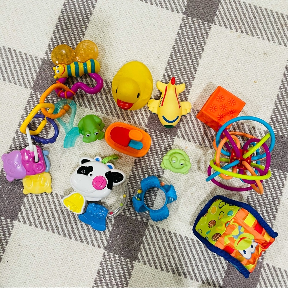 💙 3/$7 Bundle 💙Baby toys